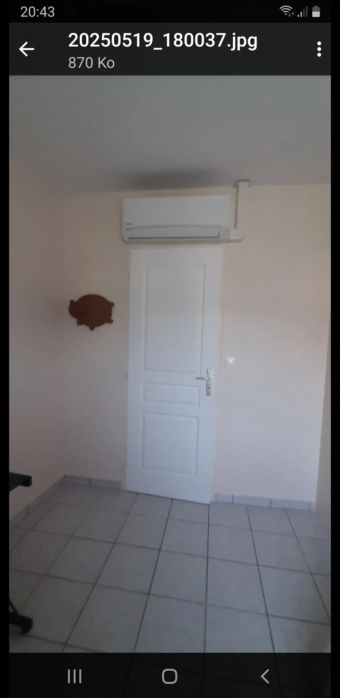 Chambre Route de l'Escrinet à Vesseaux