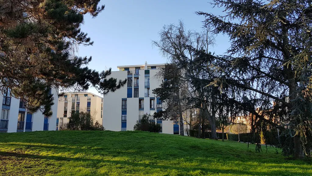 Chambre Impasse de la Touraine à Toulouse