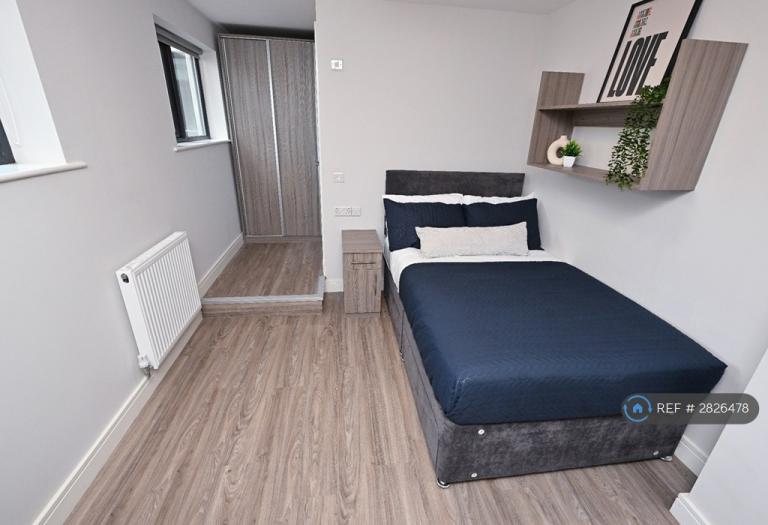 Room Moor Street in West Lancashire