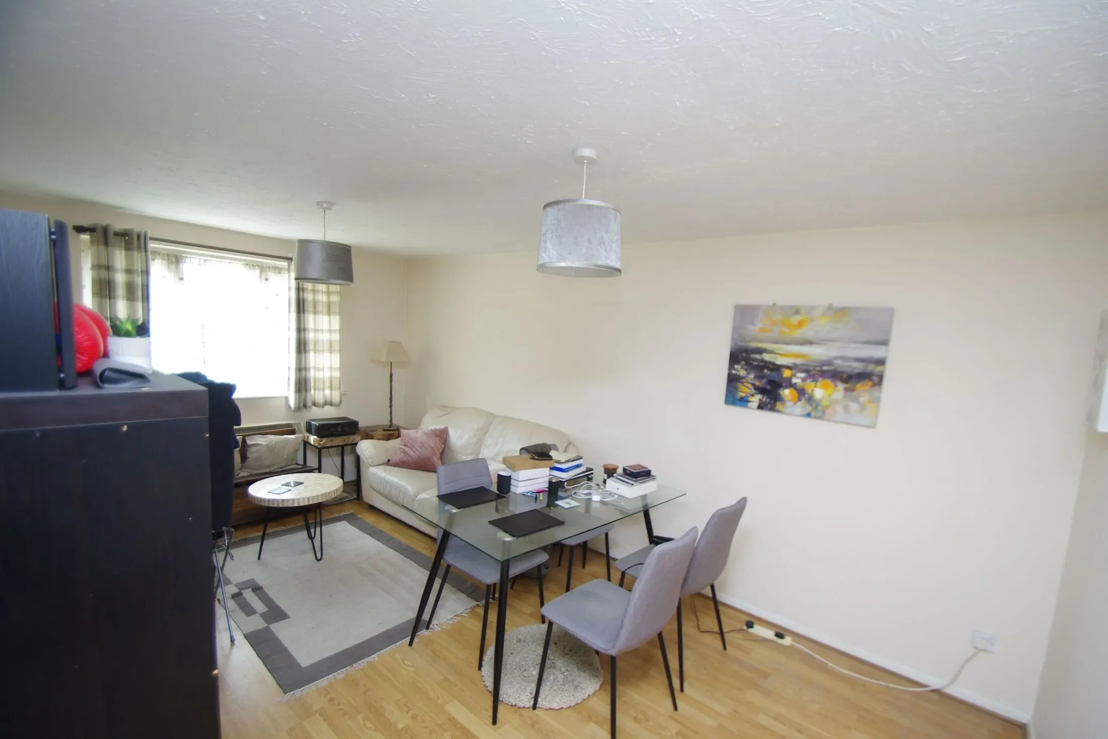 Flat Chiswell Court in Watford