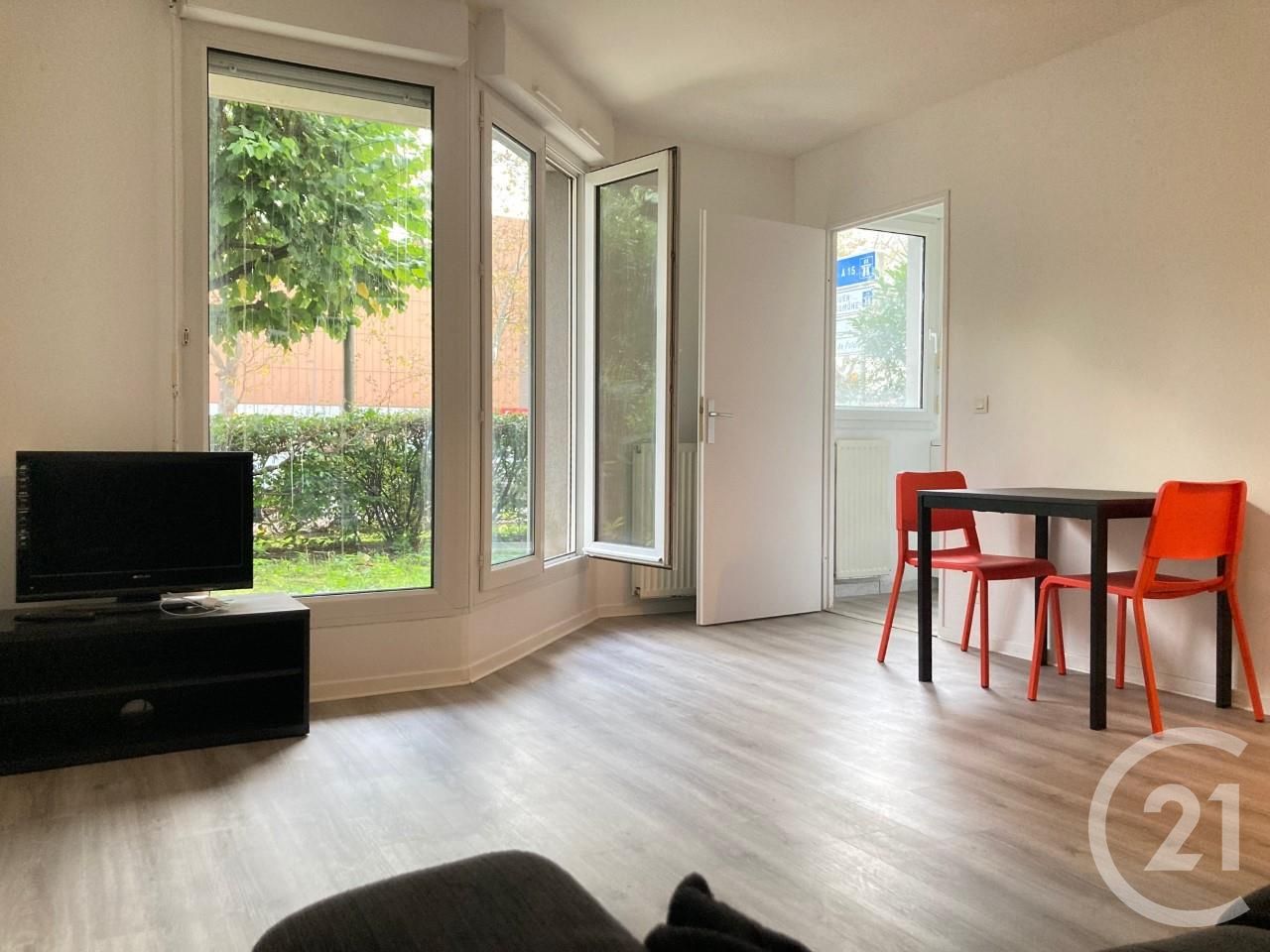 Flat Avenue de la Poste in Cergy