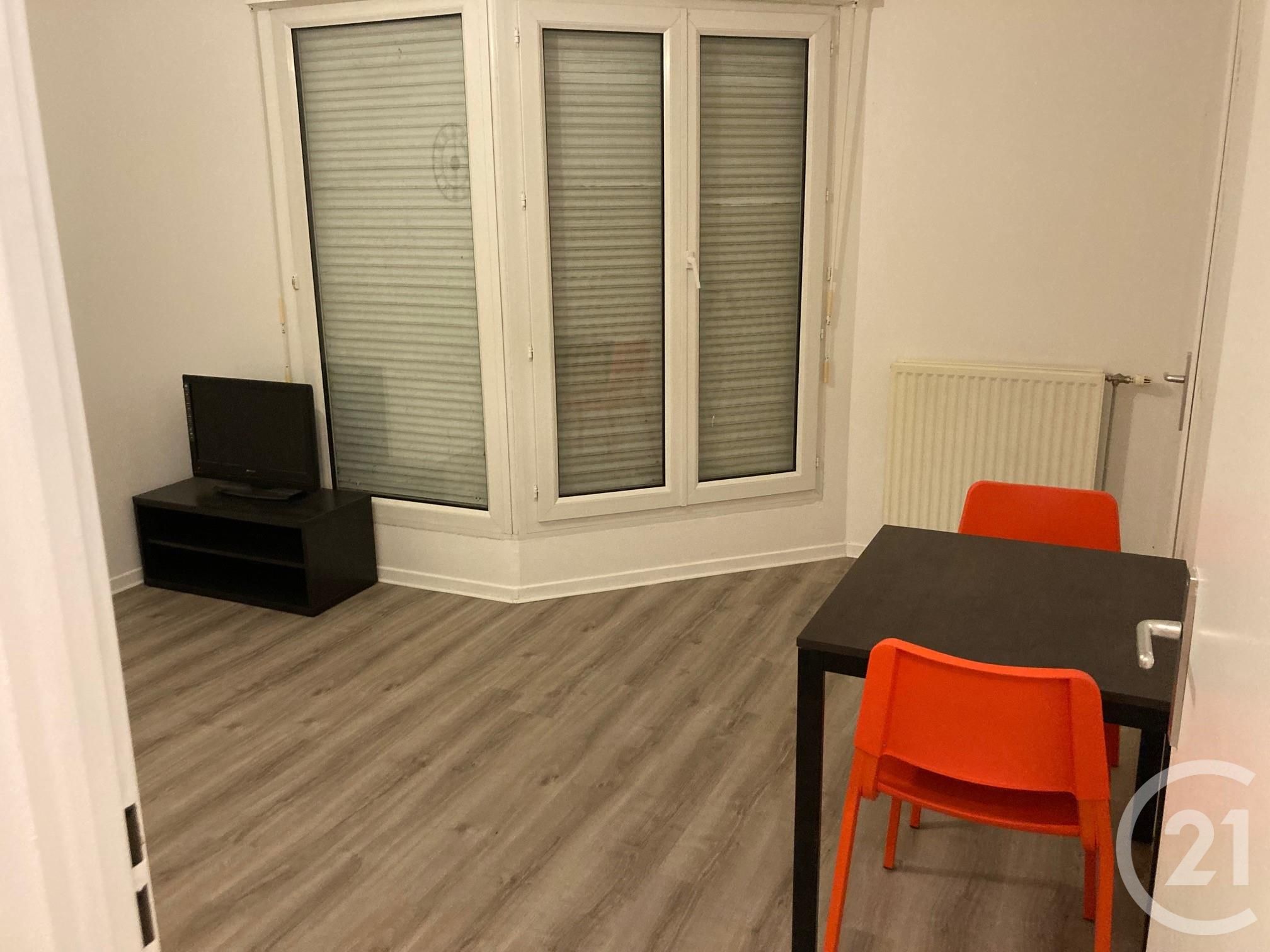 Flat Avenue de la Poste in Cergy
