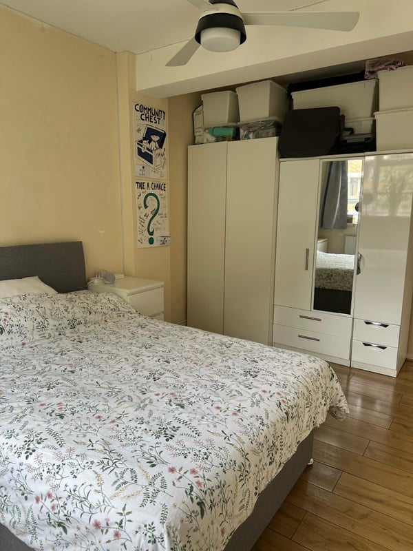 Flat Cherbury Street in Greater London