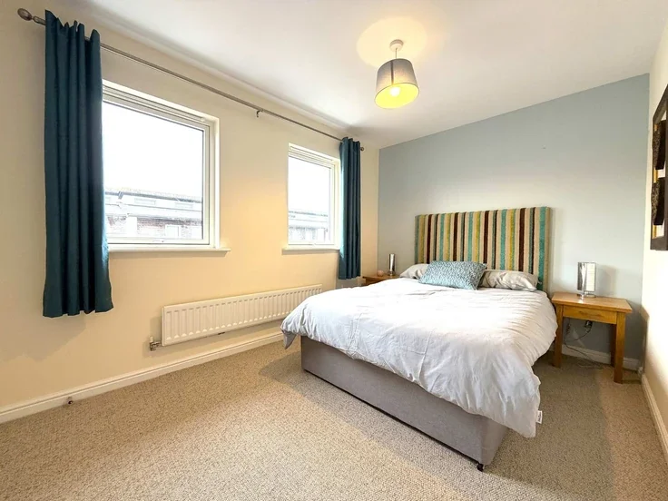 House Broomhill Way in Poole
