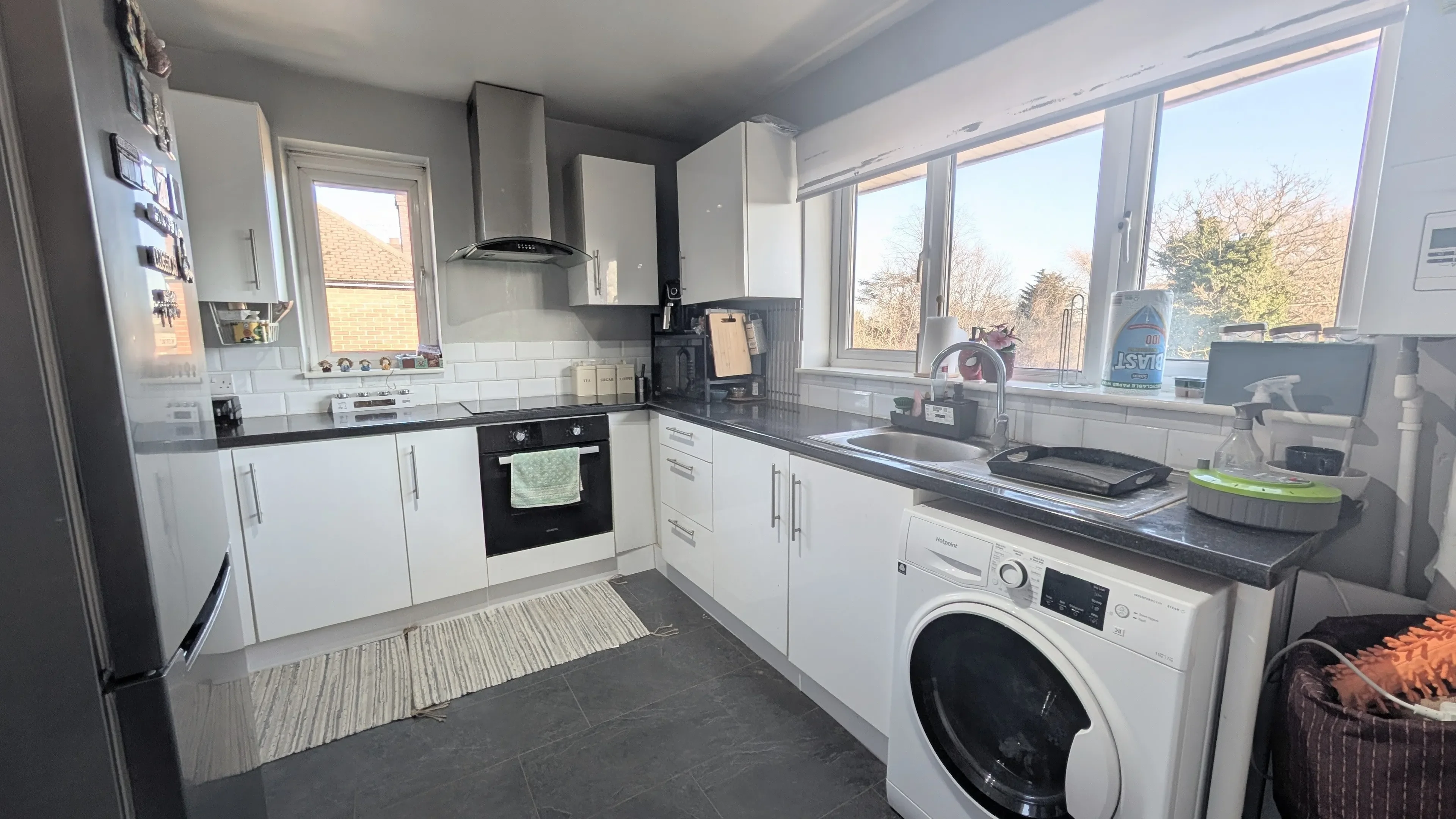 Flat Elms Lane in Greater London