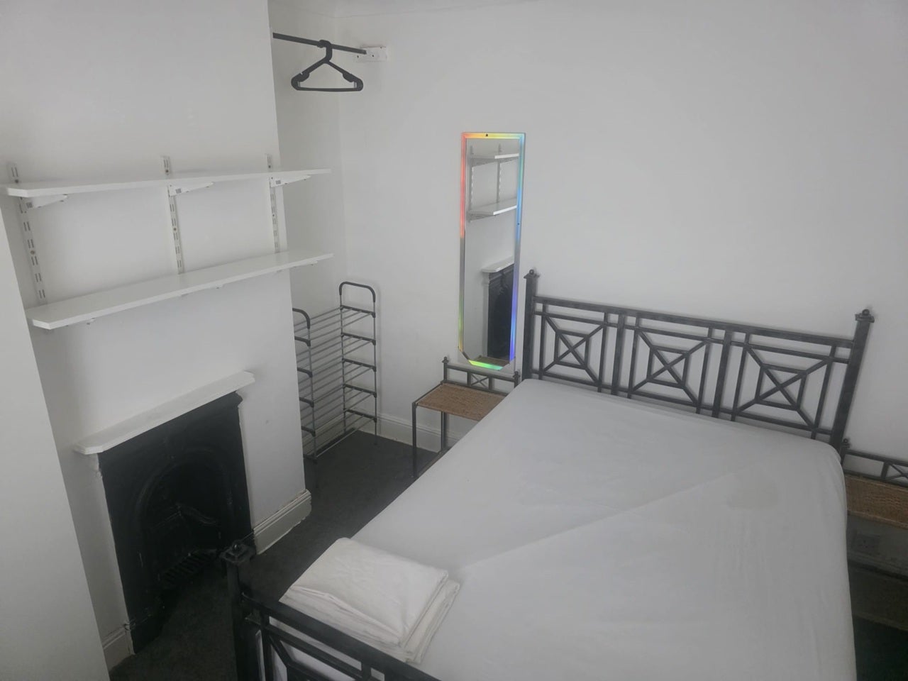 Room Siddeley Avenue in Coventry