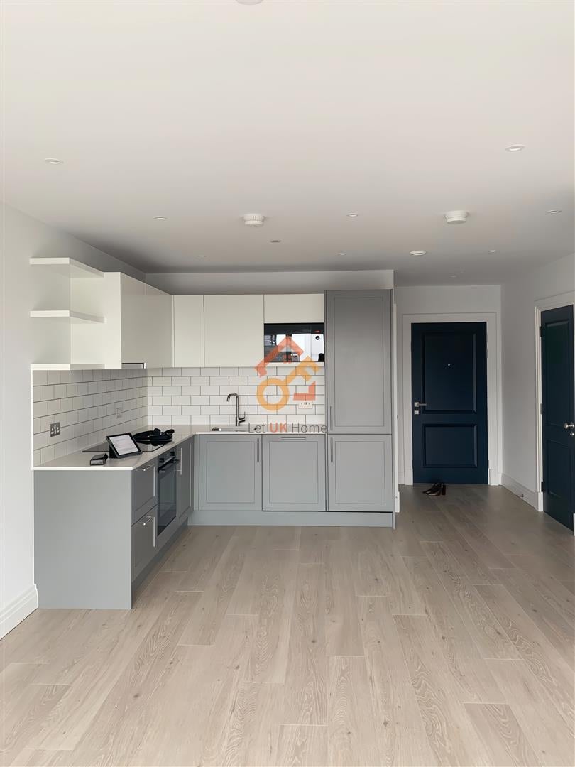 Flat Filmworks Walk in Greater London
