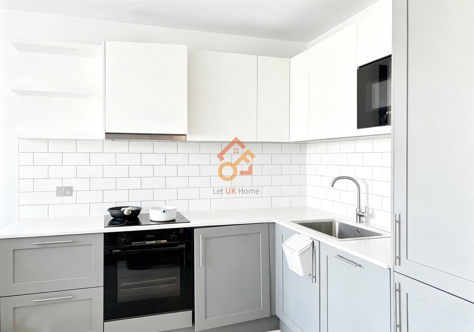 Flat Filmworks Walk in Greater London