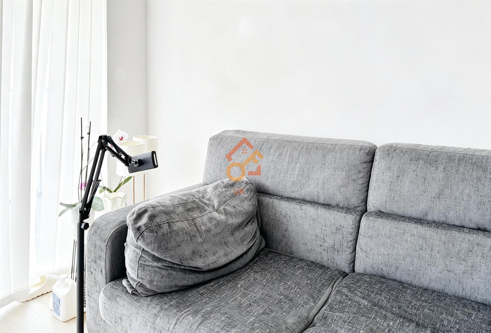 Flat Filmworks Walk in Greater London