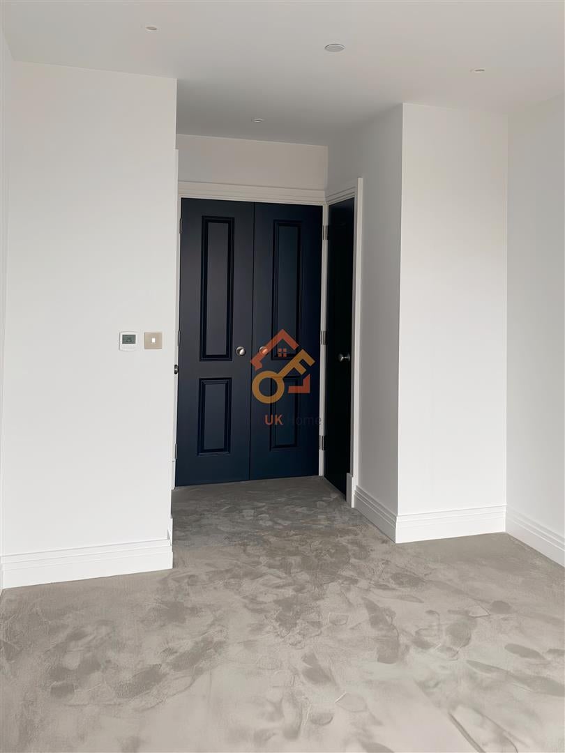 Flat Filmworks Walk in Greater London