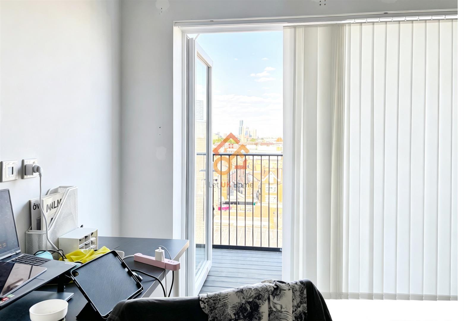 Flat Filmworks Walk in Greater London