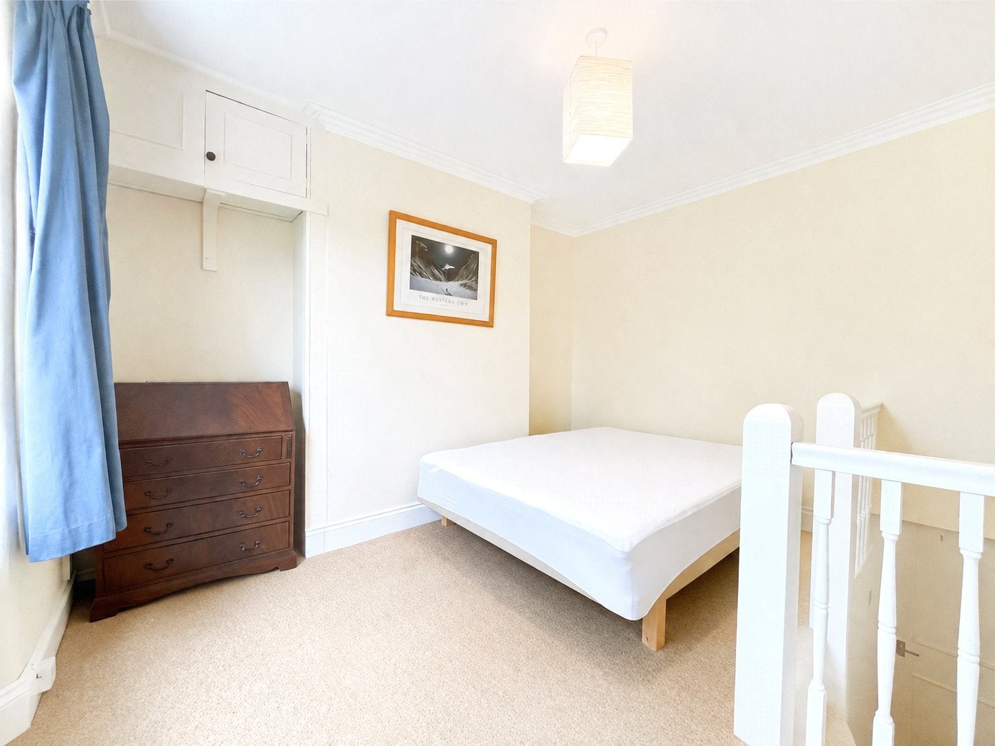 Flat Waverley Road in Bristol