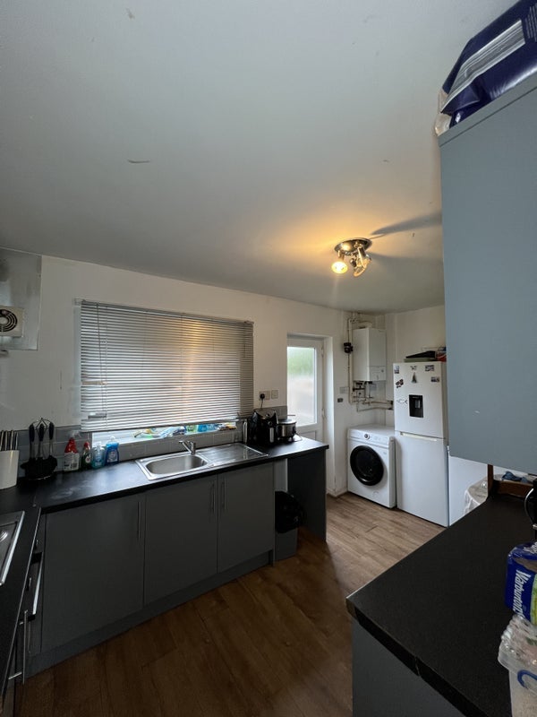 House Tilbury Rise in Nottingham