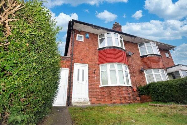 House Broadwood Road in Newcastle upon Tyne