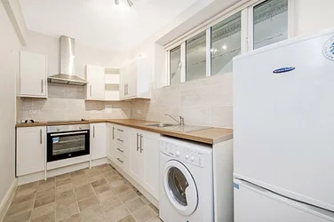 Flat Maida Vale in City of Westminster