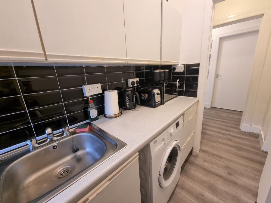 Flat Ashvale Place in Aberdeen City