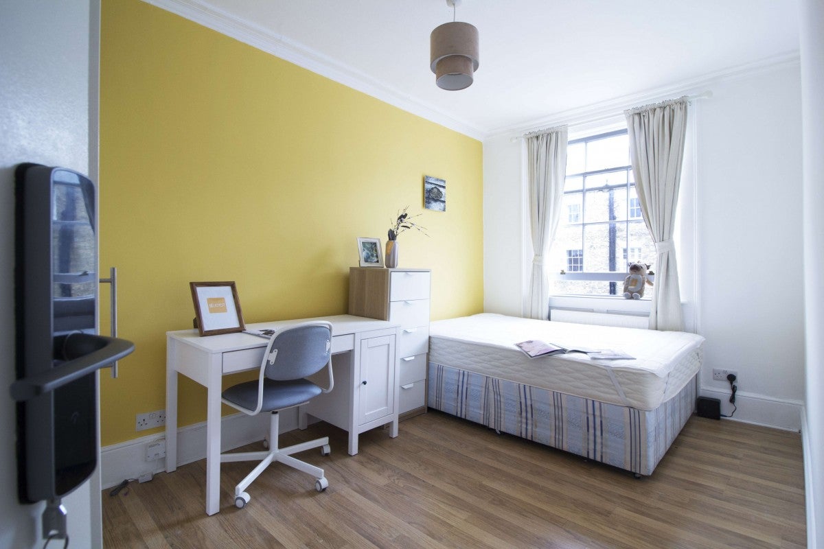 Flat Gloucester Place in City of Westminster
