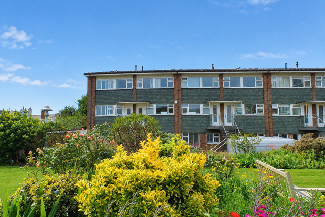 Flat Strand Court in Exeter