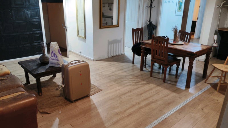 Room Theydon Road in Greater London