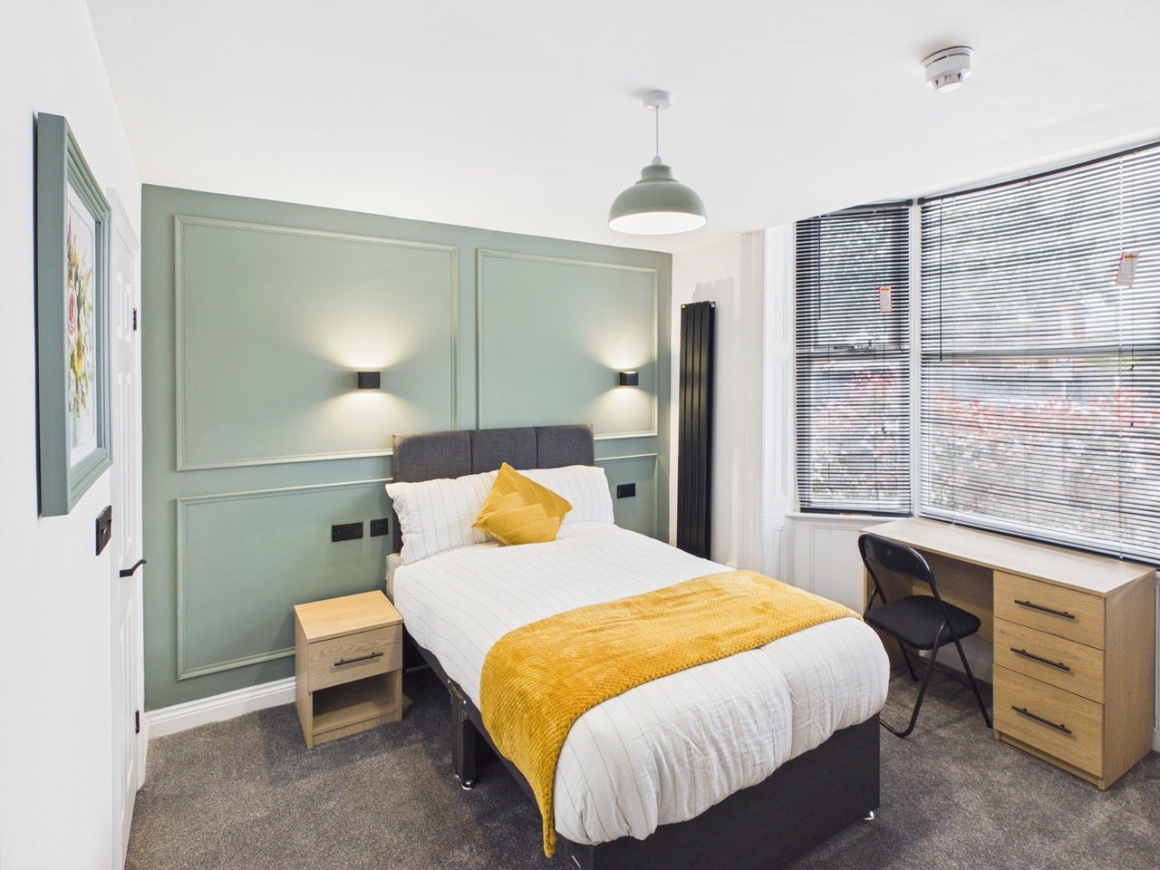 Room North Road in Darlington