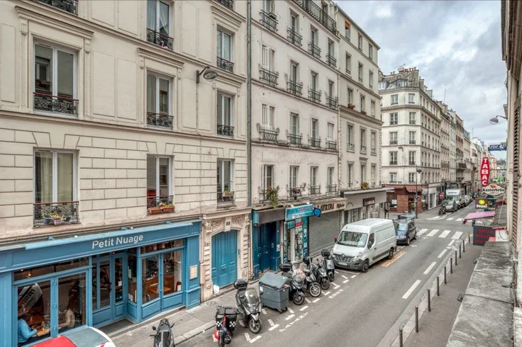 Appartement Rue de la Roquette à Paris
