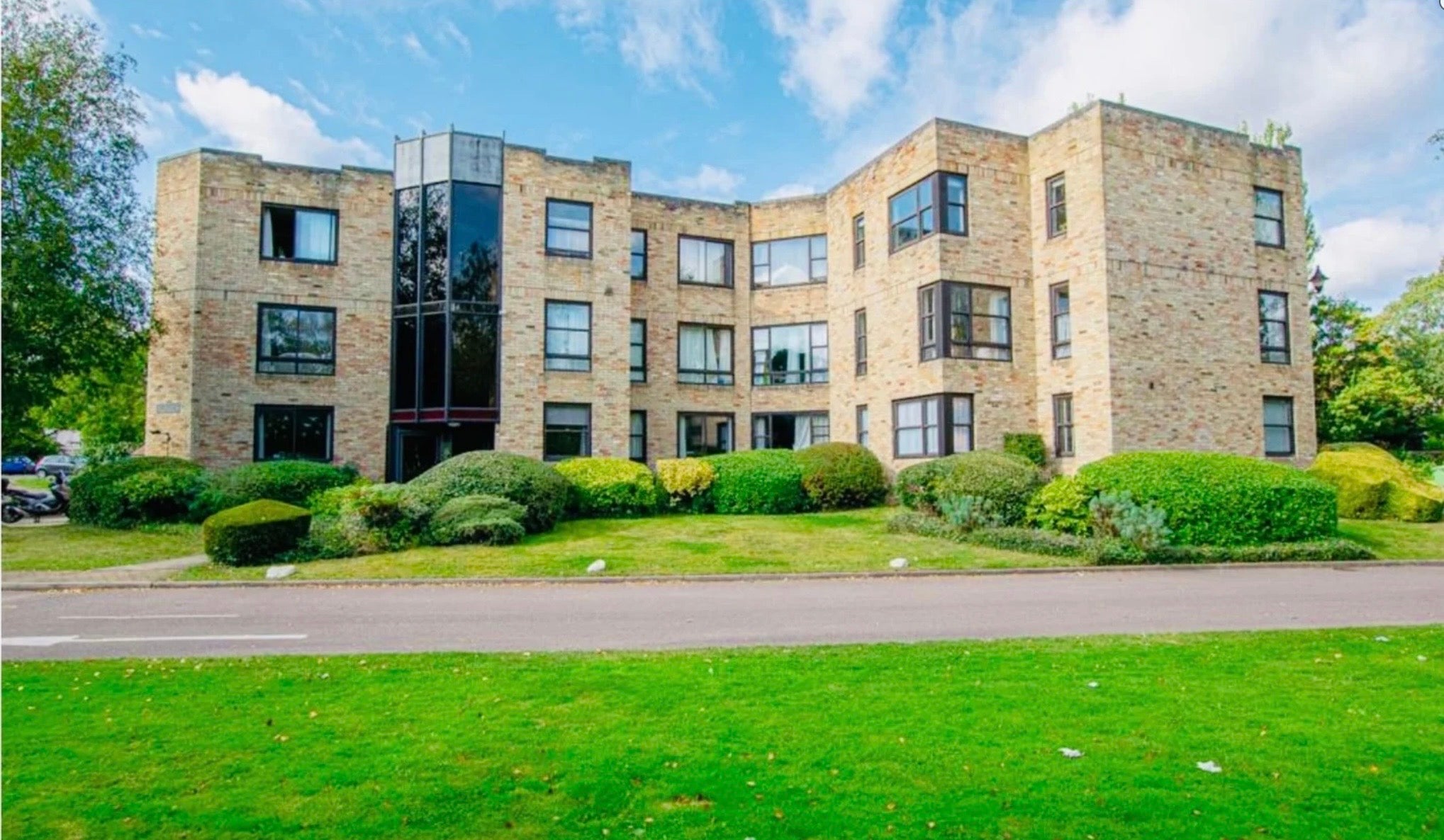 Flat Midsummer Meadows in Cambridge