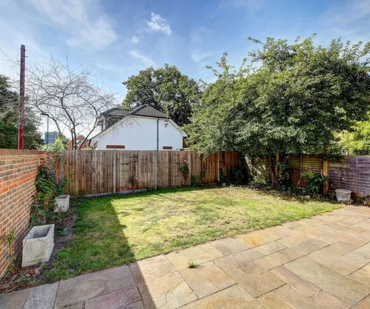 House Alpha Road in Greater London