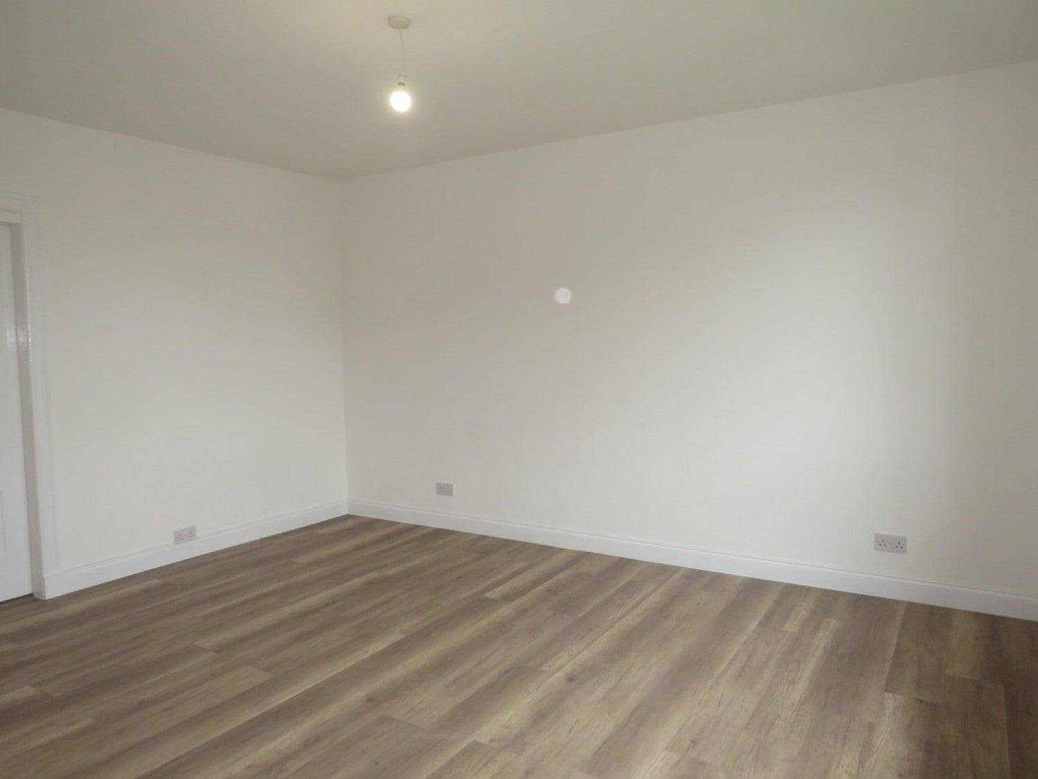 Flat Rintoul Avenue in Blairhall