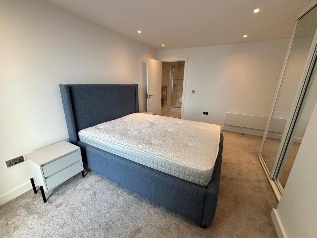 Flat Alton Road in Greater London