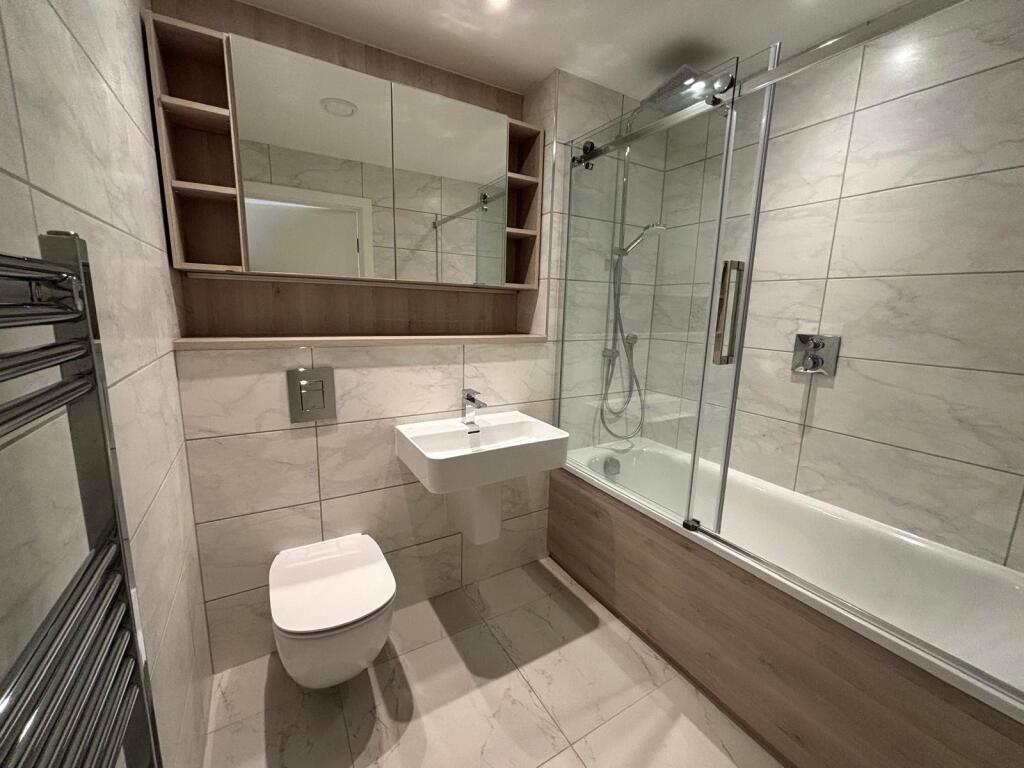 Flat Alton Road in Greater London