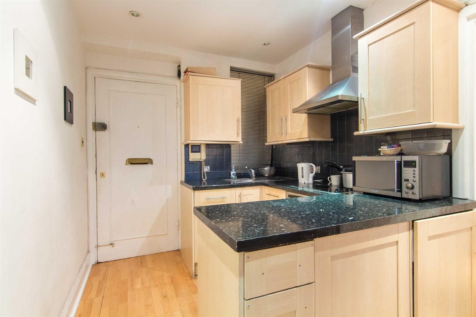 Flat Great Cumberland Place in City of Westminster