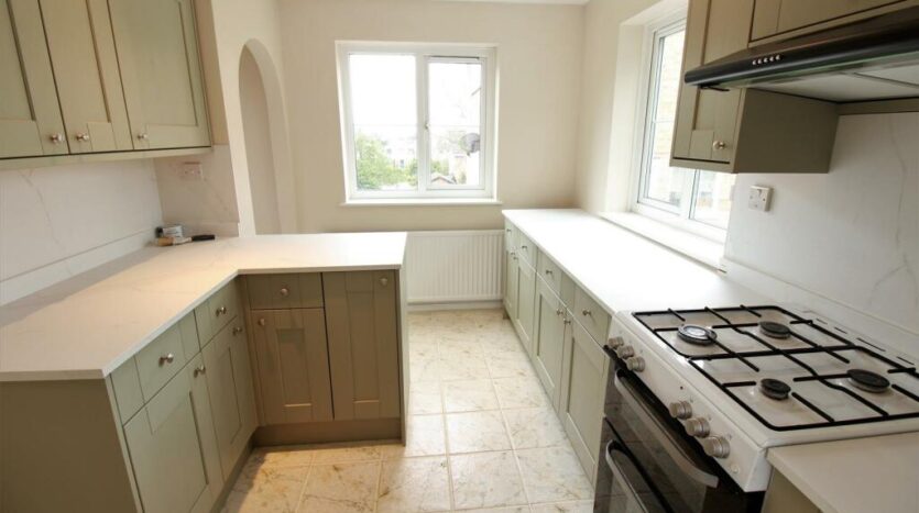 House Dove Close in Ryde