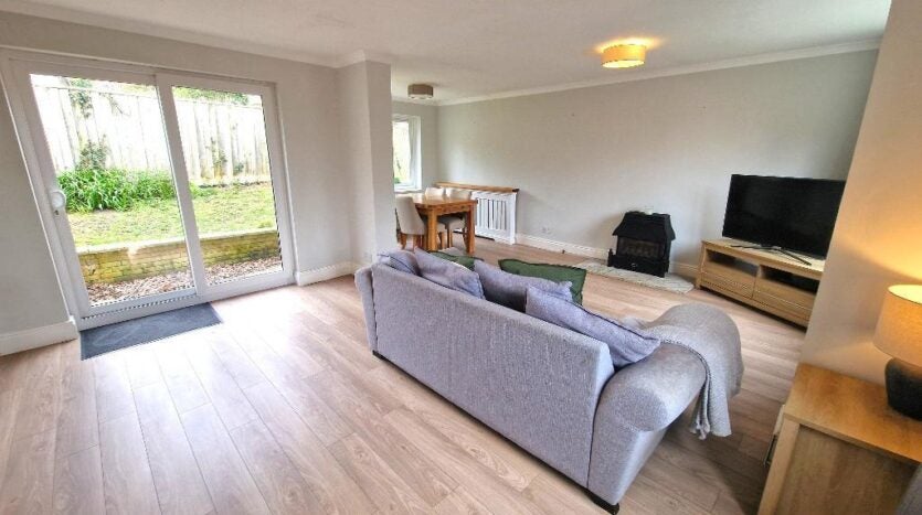 House Dove Close in Ryde