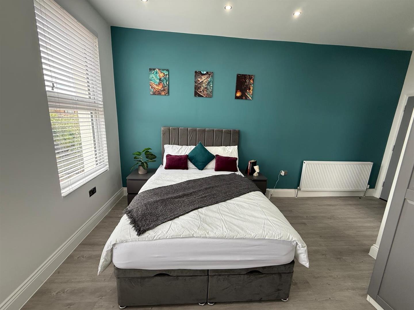 Room Maplehurst Close in Greater London