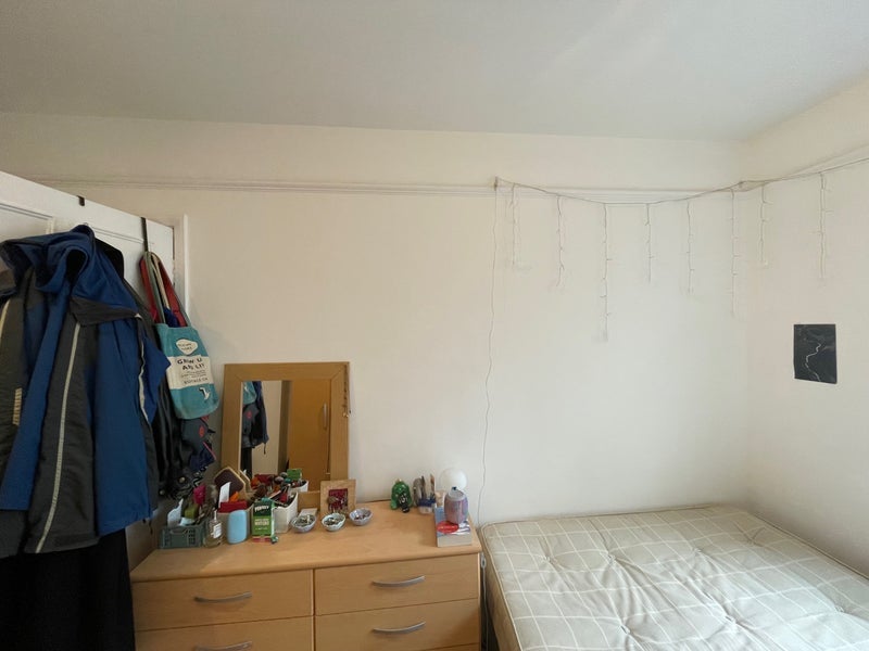 Room Wandsworth High Street in Greater London