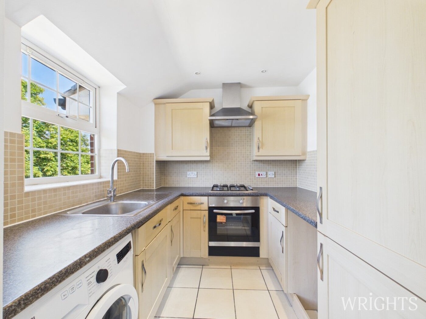 Flat Verulam Close in Welwyn Hatfield