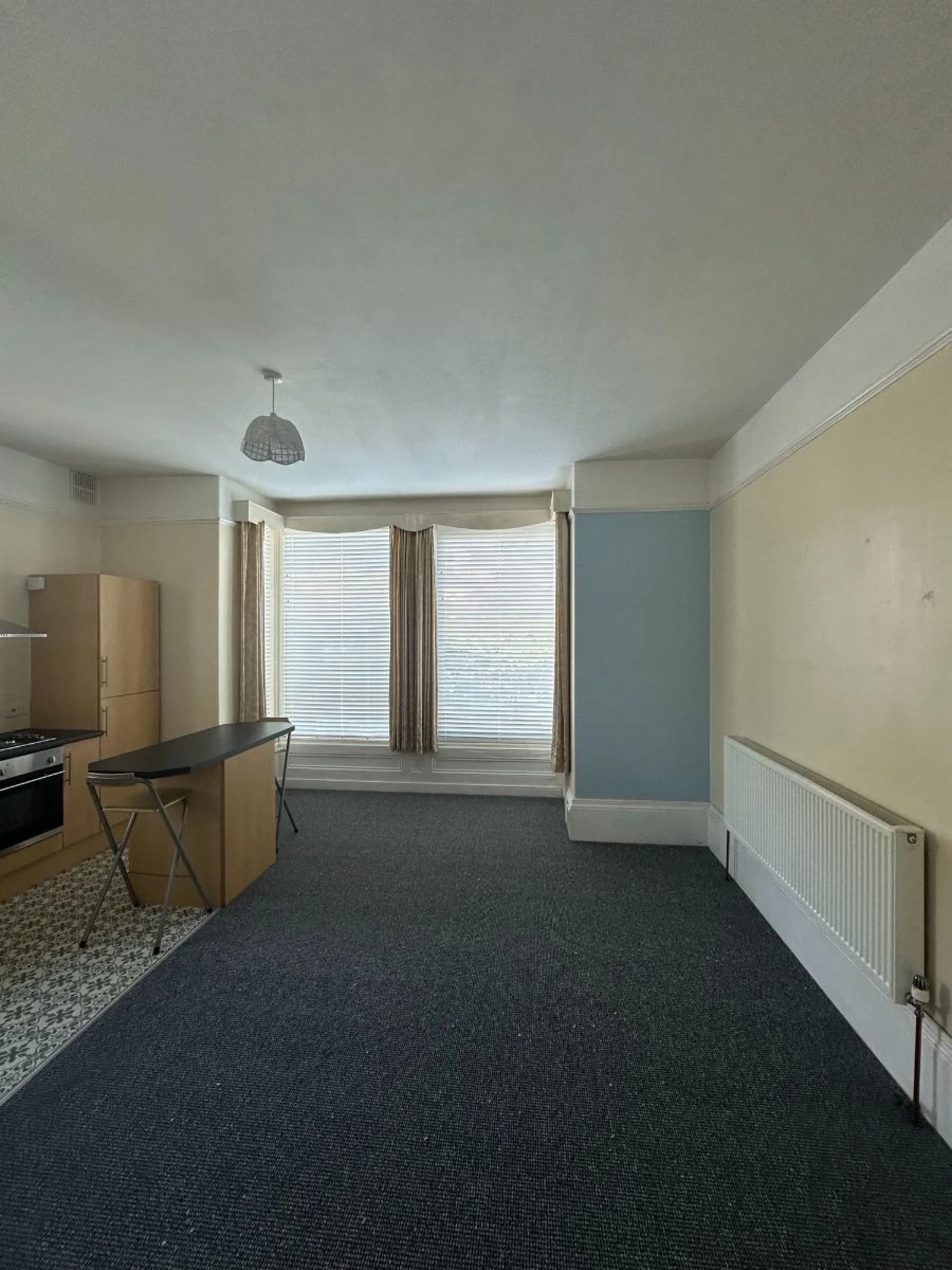 Flat Westbourne Grove in Scarborough