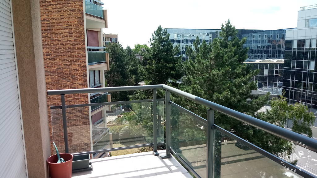 Flat Passage de la Chaux in Cergy