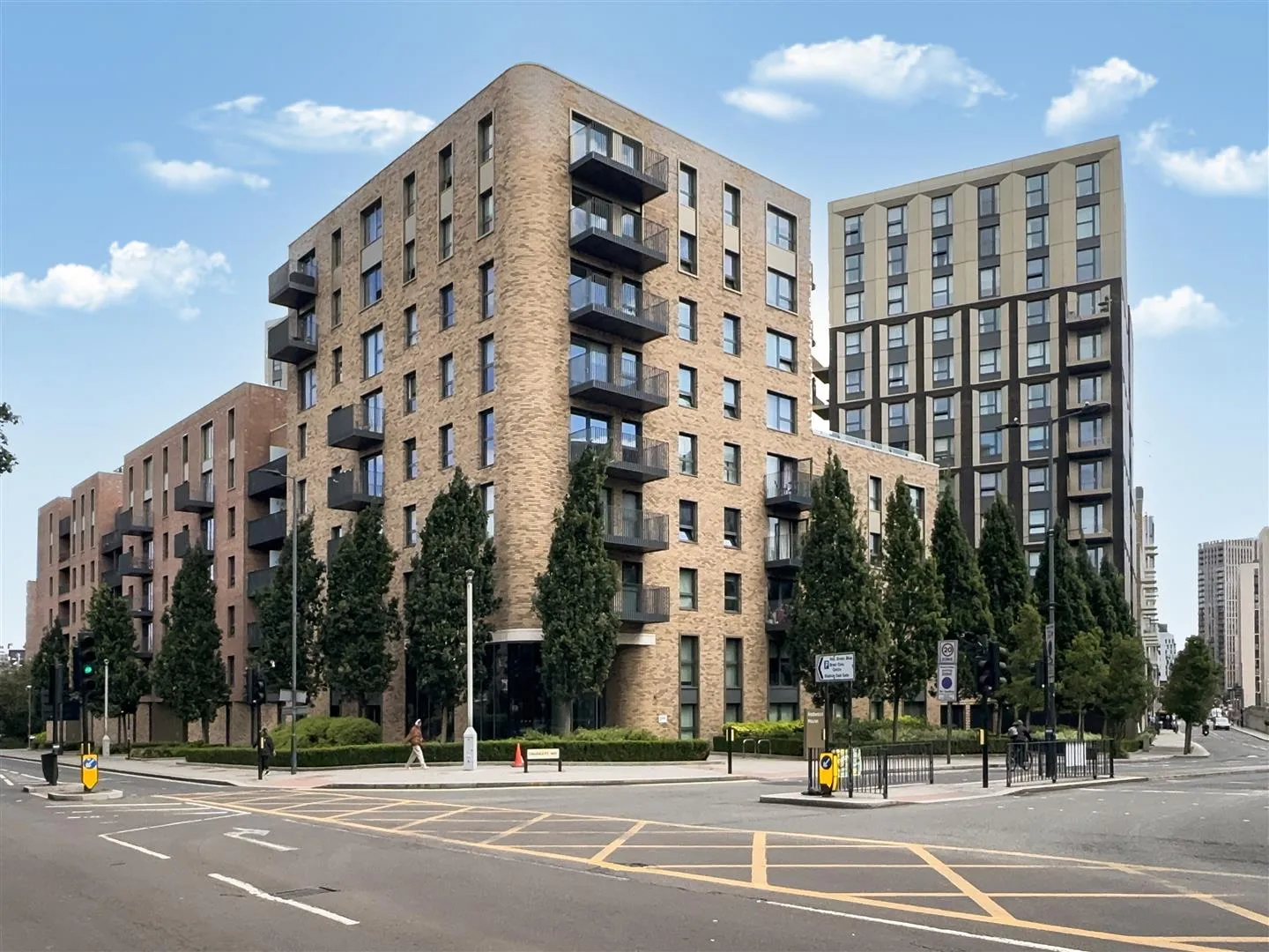 Flat Engineers Way in Greater London