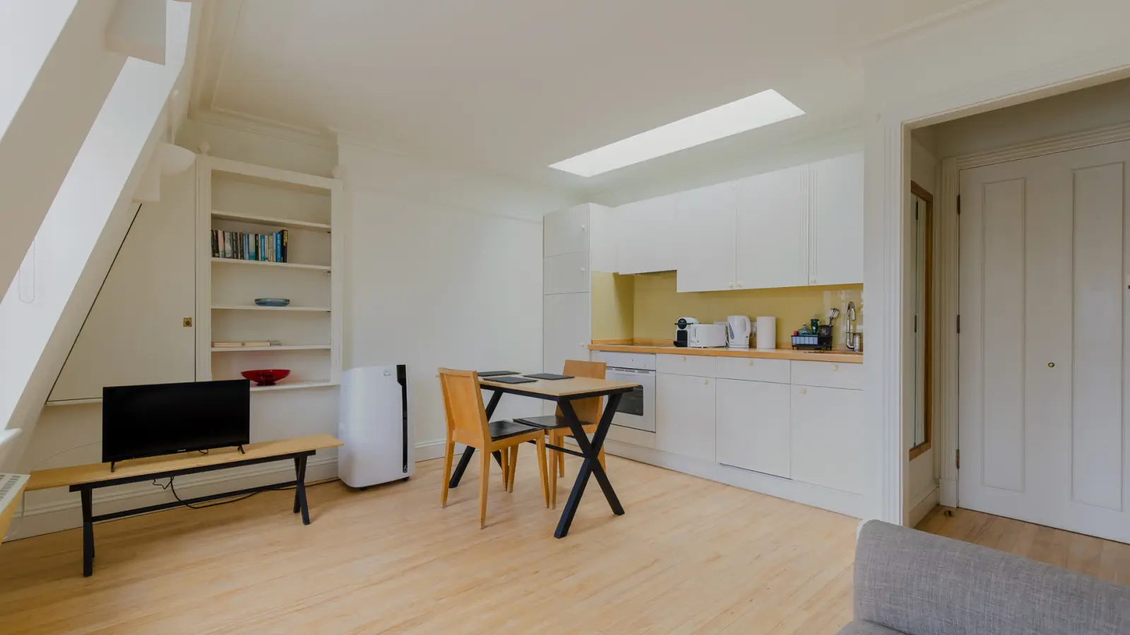 Flat Barriedale in Greater London