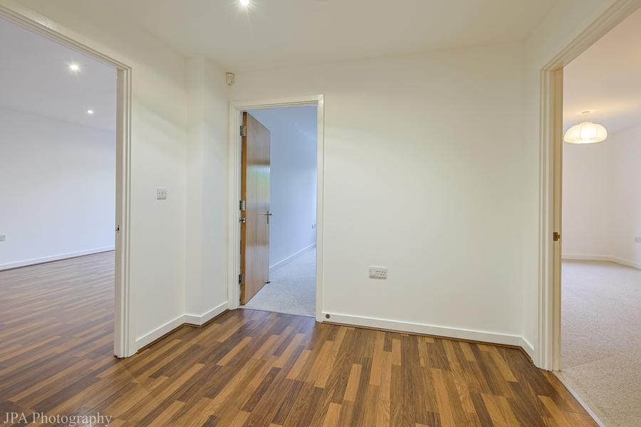 Flat Guildford Road in Woking