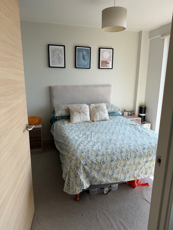 Room Ellesmere Street in Manchester