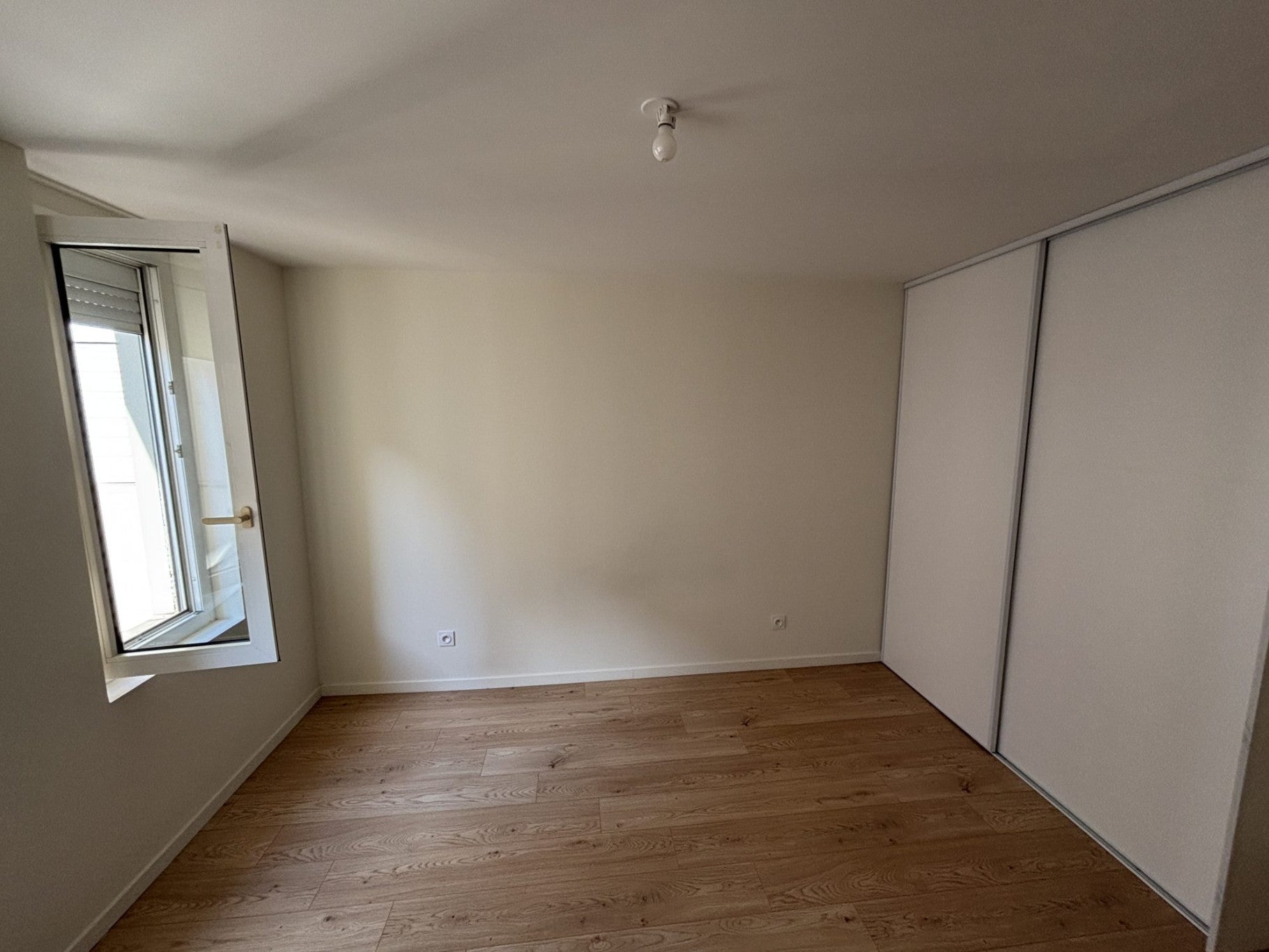 Flat Rue Louis Braille in Saint-Étienne