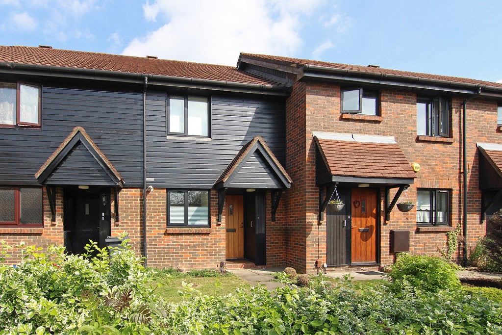 House Sycamore Close in Greater London