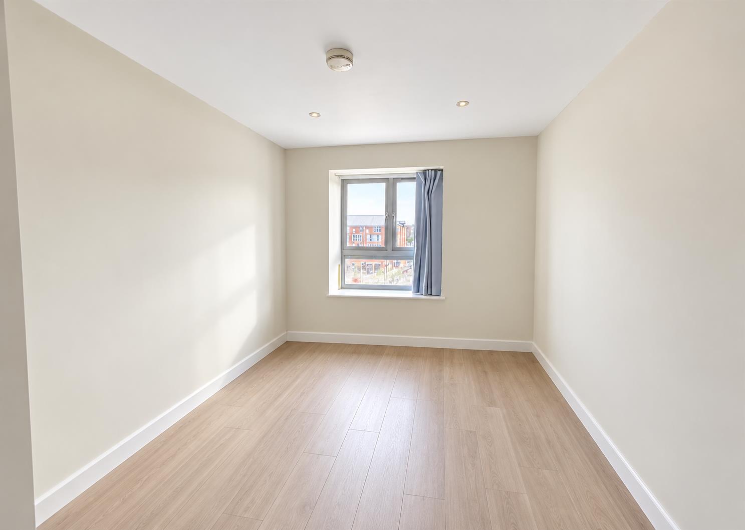 Flat Severn Road in Gloucester