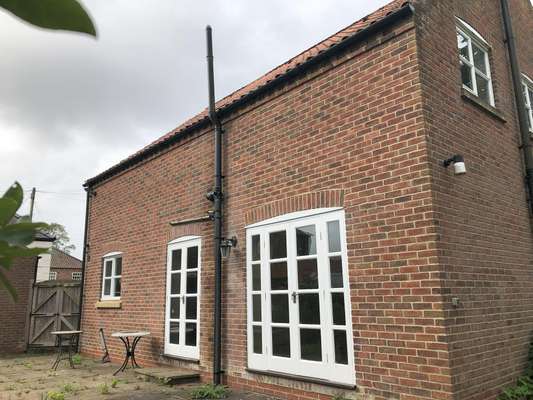 House Back Lane in West Lutton