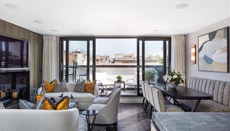Flat Prince of Wales Terrace in Greater London