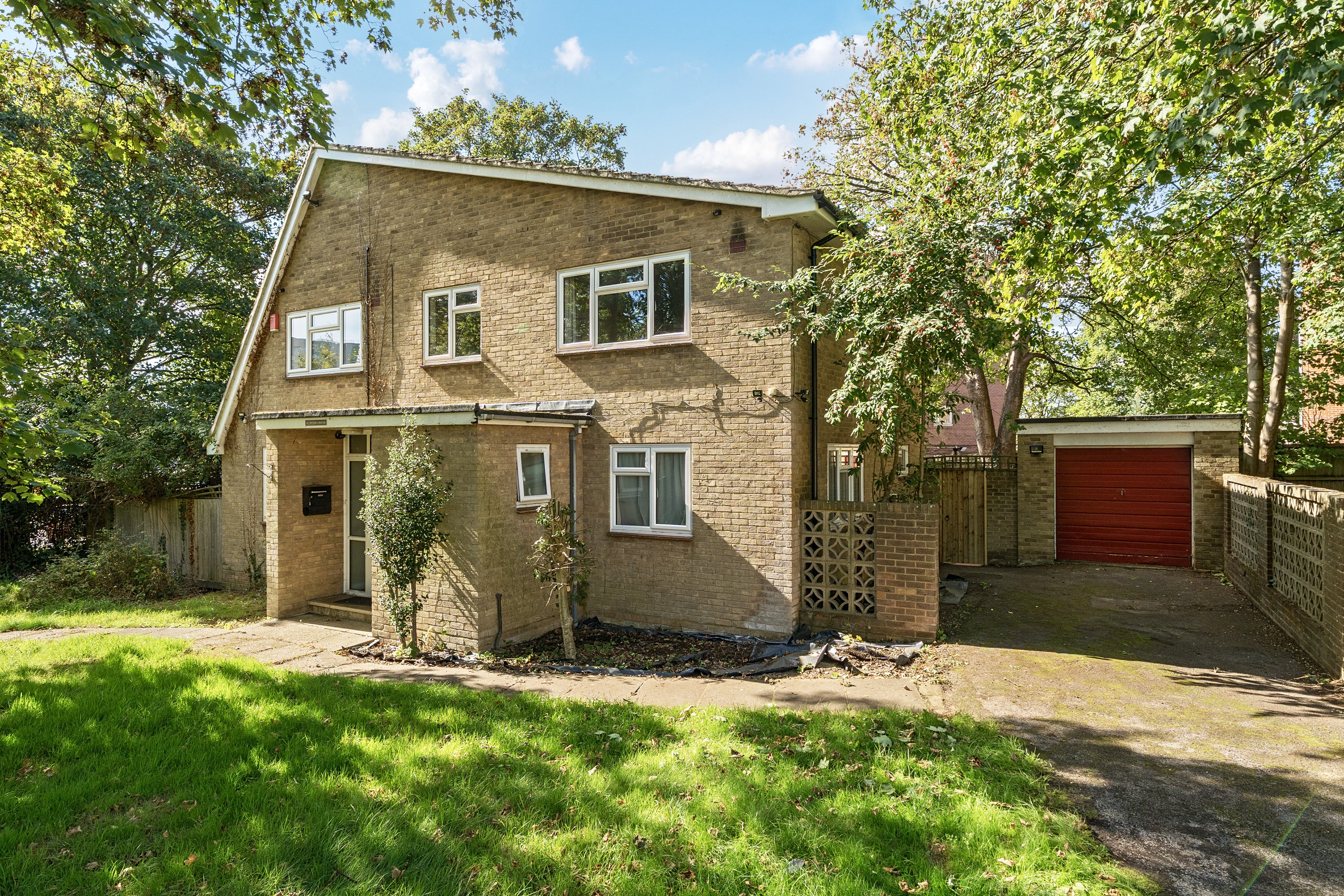 House Lockerley Crescent in Southampton
