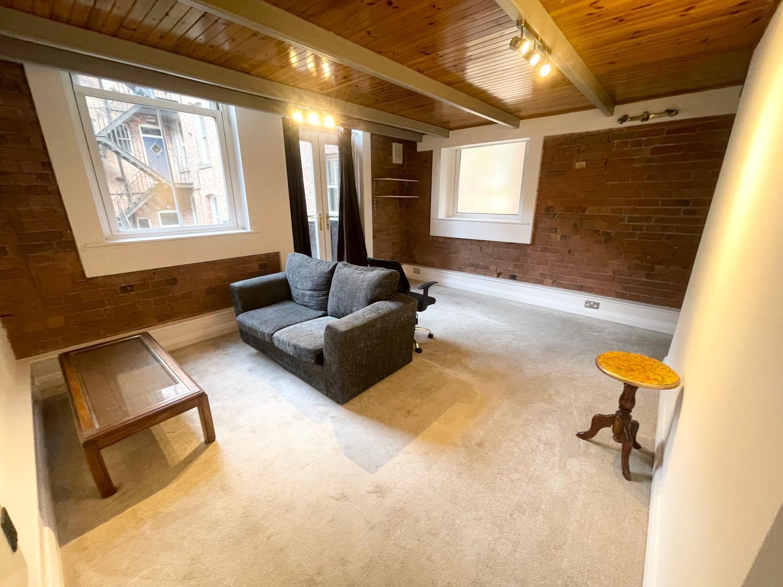 Flat Plumptre Street in Nottingham