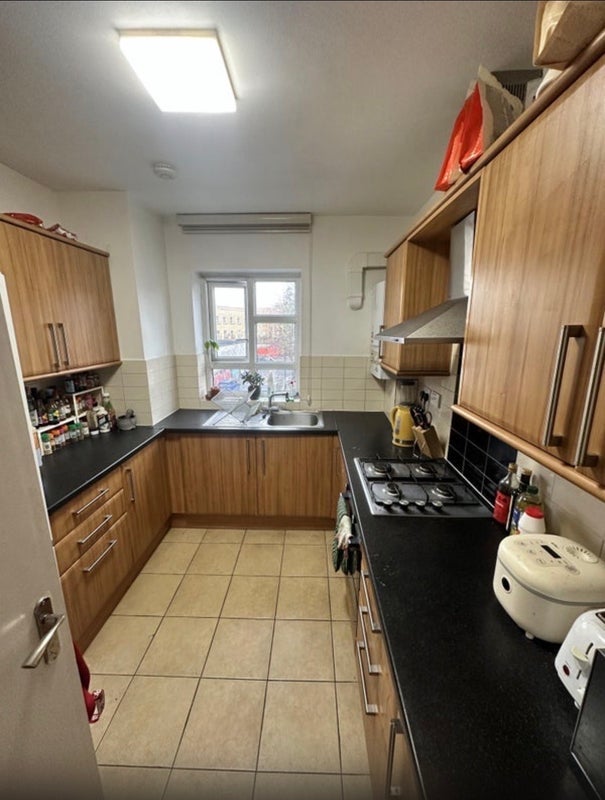 Room Jackman Street in Greater London